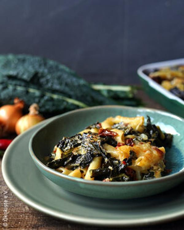 Produktfoto zu Rezept Schwarzkohl Nudelauflauf